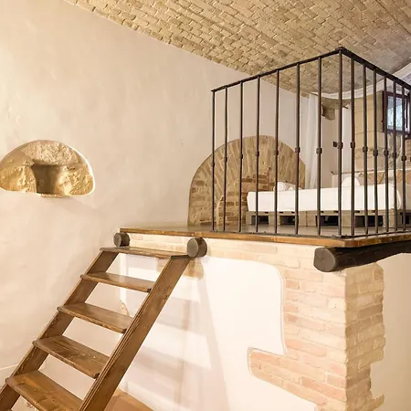 Kalma Arched Loft - Unique Brick Vault In Heart